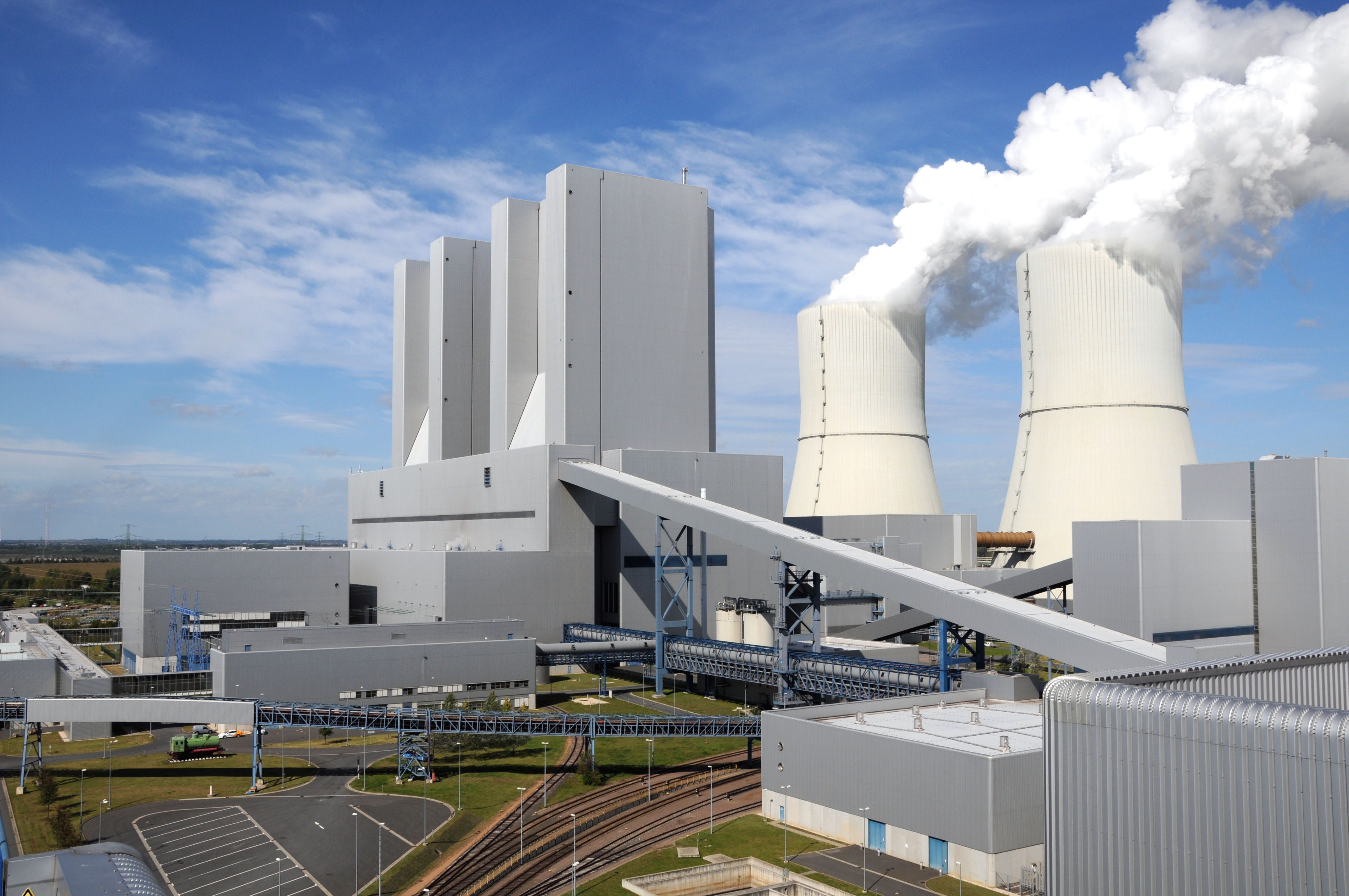 Lippendorf_power_plant